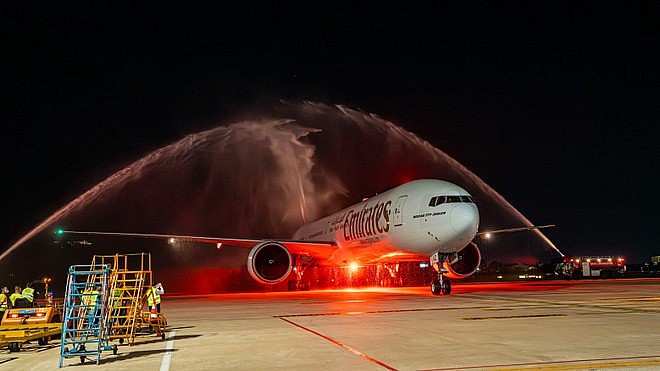 According to booking data from Emirates — one of the world’s largest airlines, Vietnam is leading the list of the most popular destinations for the summer 2025 travel peak, thanks in part to the appeal of the new Dubai–Da Nang route. (Photo: Sun Group)