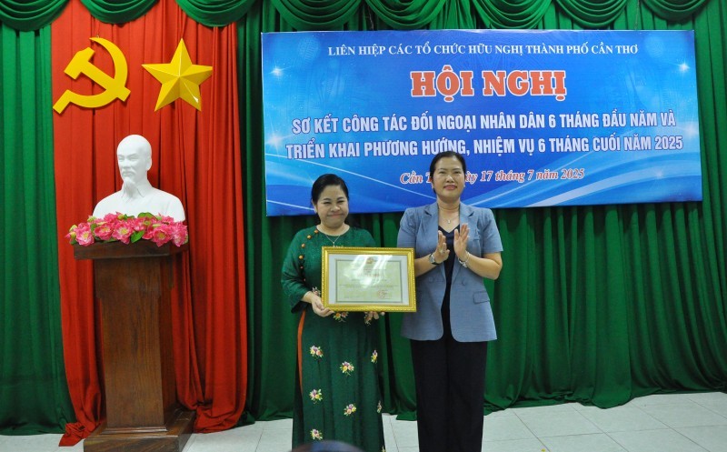 Restructuring Can Tho Union of Friendship Organizations Towards Streamlined and Effective Operations