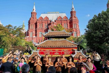 Vietnamese Puppetry Captivates Russian Audiences