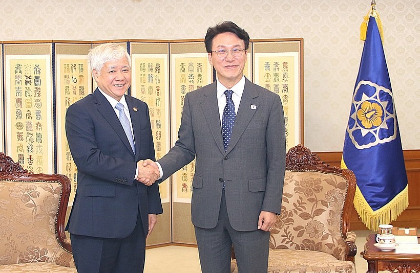 Vietnam News Today (Aug. 1): NA Chairman trips to Senegal, Morocco, Switzerland promote Vietnam's cooperation with Africa, Europe