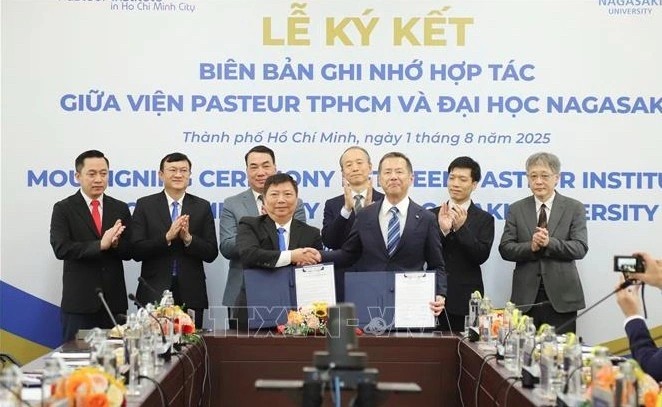 Vietnam News Today (Aug. 2): MoU highlights Japan-Vietnam cooperation in research and disease control