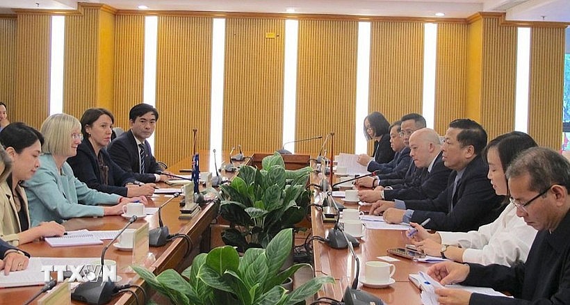 Vietnam-Australia Promote Comprehensive Cooperation in Transport