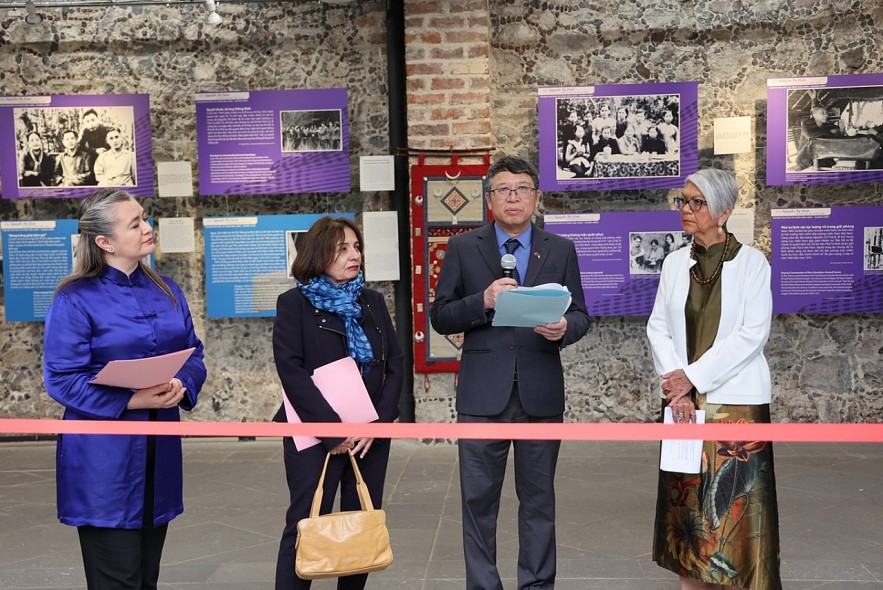 Exhibition Held to Honor Vietnamese Women and Strengthen Vietnam-Mexico Friendship