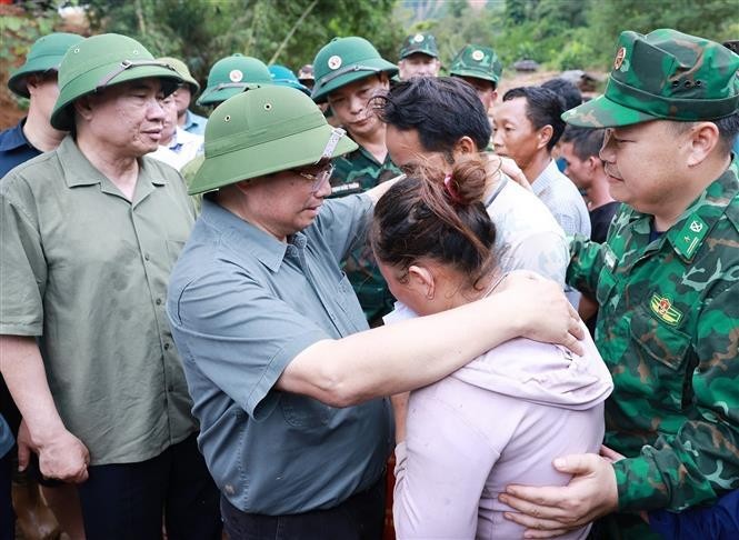 PM Pham Minh Chinh Visits Flood-ravaged Dien Bien Province, Urges Swift Relief Efforts