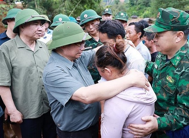 PM Pham Minh Chinh Visits Flood-ravaged Dien Bien Province, Urges Swift Relief Efforts