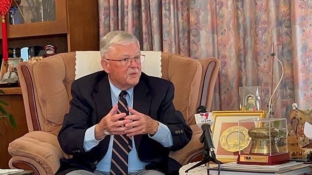 Australian professor Carlyle Thayer. Australian professor Carlyle Thayer.