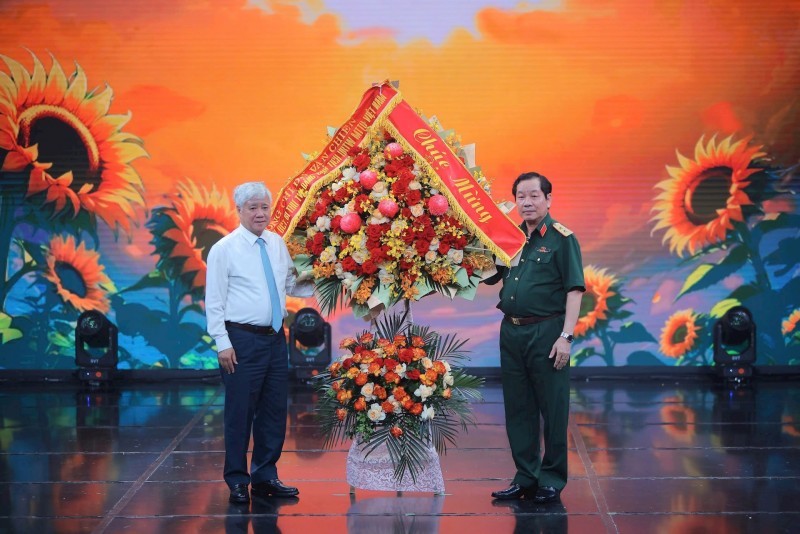 "Follow the Dawn" Art Exchange: Toward a Better Life for Agent Orange Victims