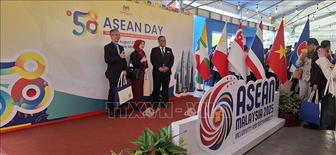 Tightening Solidarity, Spreading ASEAN’s Cultural Identity