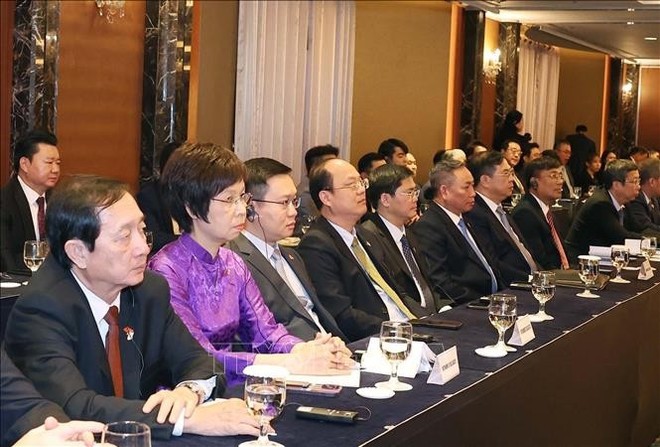 Delegates at the meeting. (Photo: VNA)