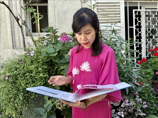 Special Viet - French Photo Book Launches in Paris