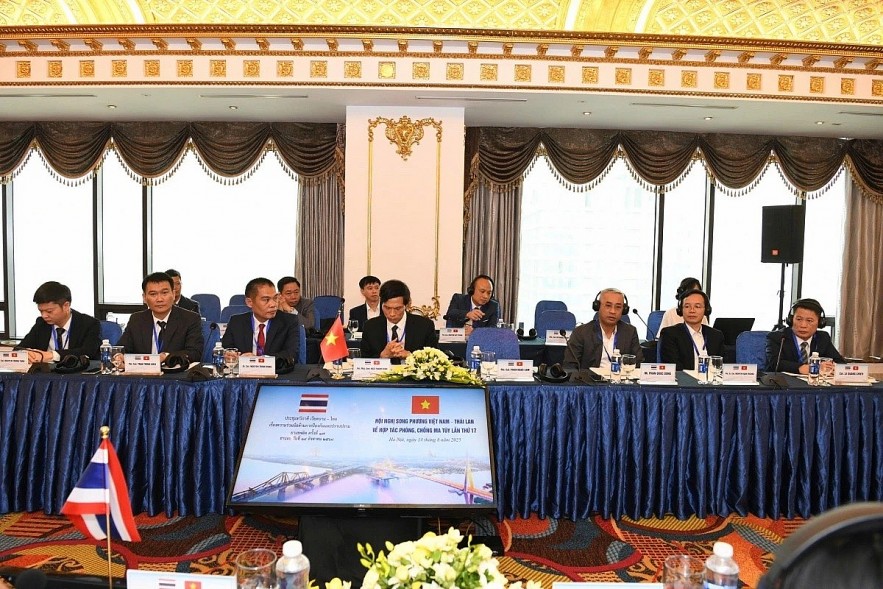 Major General Ngo Thanh Binh, Director of the Vietnam Police Department for Drug-related Crimes, co-chairs the 17th Vietnam - Thailand Conference on Drug Prevention and Control in Hanoi on August 14. (Photo: anninhthudo.vn) Major General Ngo Thanh Binh, Director of the Vietnam Police Department for Drug-related Crimes, co-chairs the 17th Vietnam - Thailand Conference on Drug Prevention and Control in Hanoi on August 14. (Photo: anninhthudo.vn)