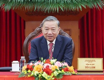 Vietnam News Today (Aug. 15): Vietnamese and Cambodian Leaders Hold Phone Talks to Boost Cooperation