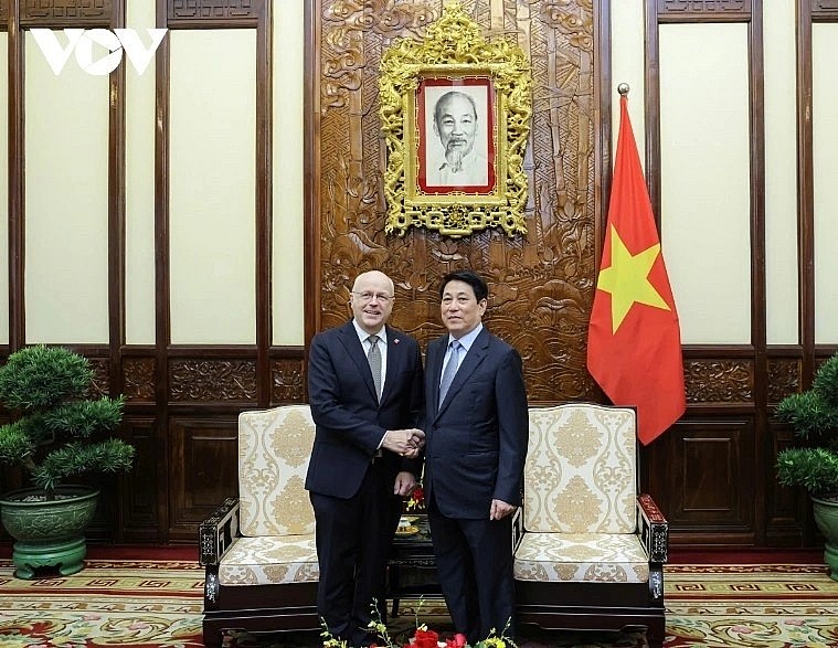 President Luong Cuong receives Finnish Ambassador to Vietnam Keijo Norvanto on farewell visit.