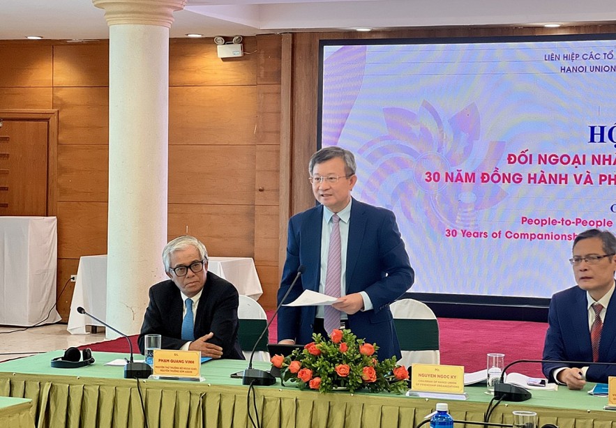 Diverse Proposals to Promote Hanoi - ASEAN People-to-people Cooperation