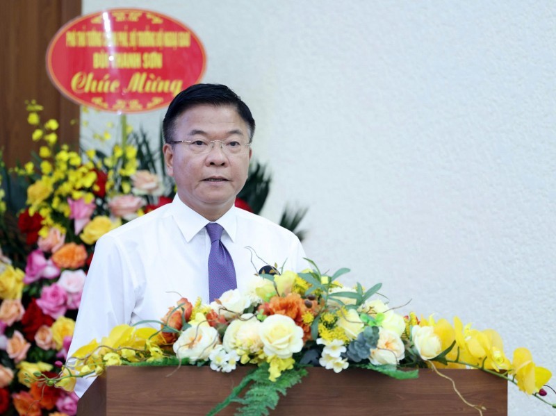 Deputy Prime Minister Le Thanh Long underlined that the Council is an important organization in people-to-people diplomacy. (Photo: Duc Tuan)