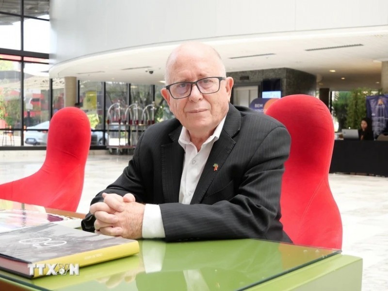 Journalist and historian Pedro de Oliveira, Secretary-General of the Brazil–Vietnam Friendship and Cooperation Association (ABRAVIET). (Photo: Diệu Hương/VNA)