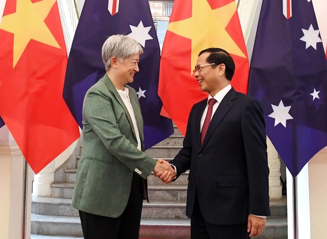 Australia’s Foreign Minister Highlights Vietnam’s Role in Regional Growth and Stability