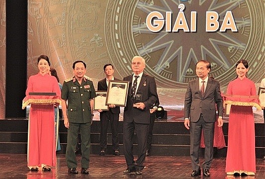 Story of Vietnam in Alisher Mukhamedov's Heart