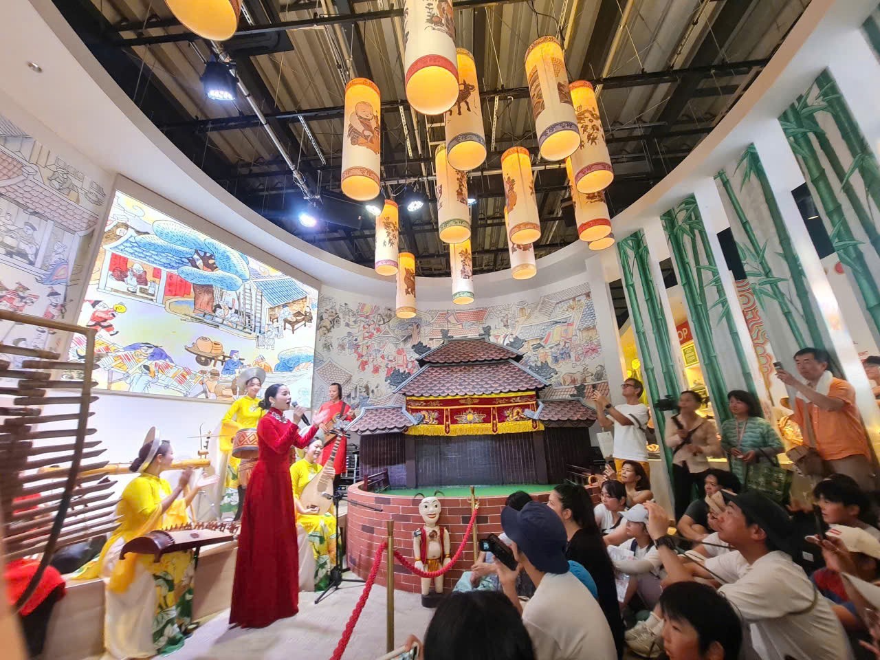 Vibrant Colors of Vietnam Shine at World EXPO 2025 Osaka