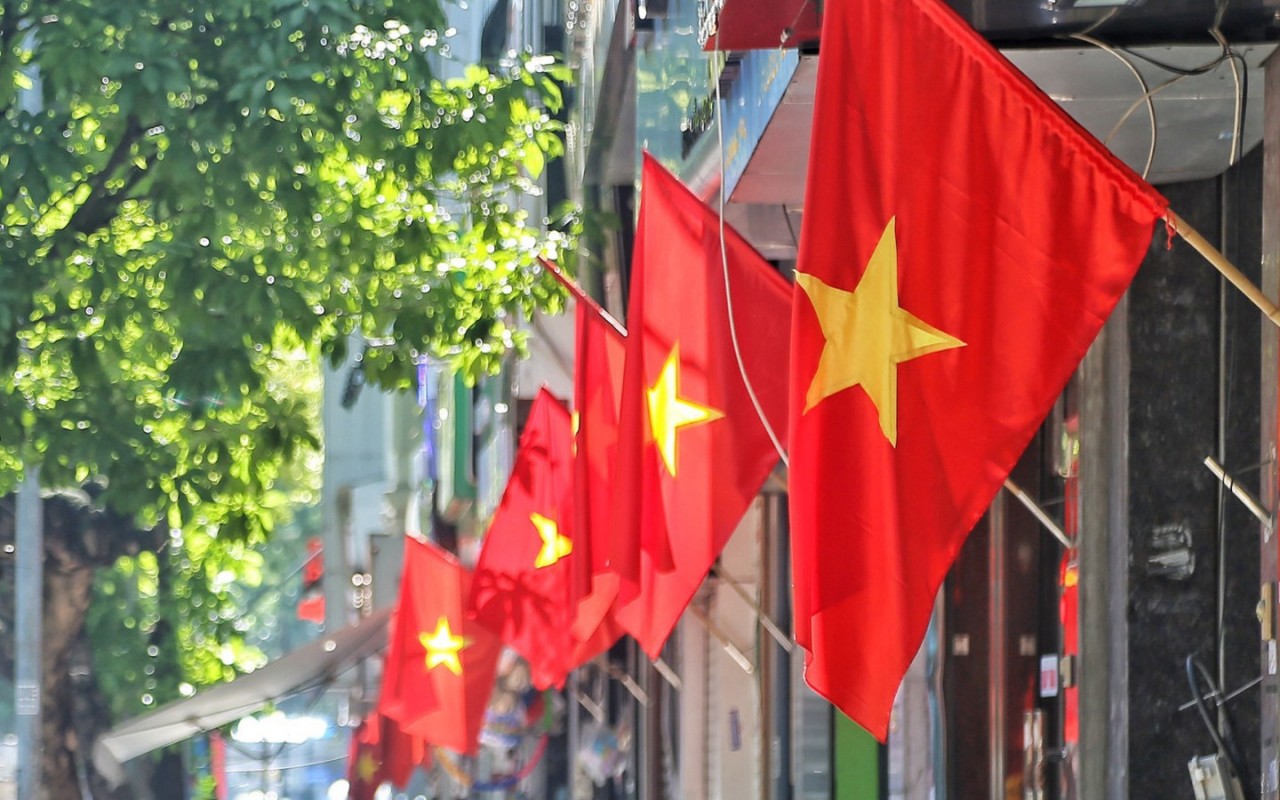 International Tourists Impressed by National Day Atmosphere in Hanoi