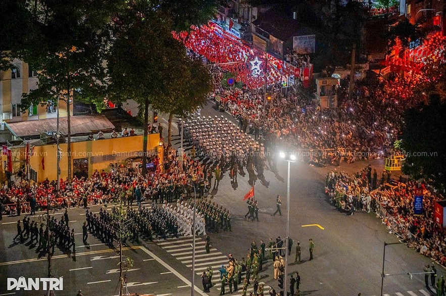 [Photo] Imprints of the Independence Day Parades Throughout History