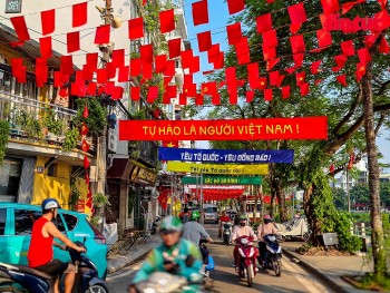Belarus Friendship Association, WWF-Vietnam Congratulate Vietnam on the 80th National Day