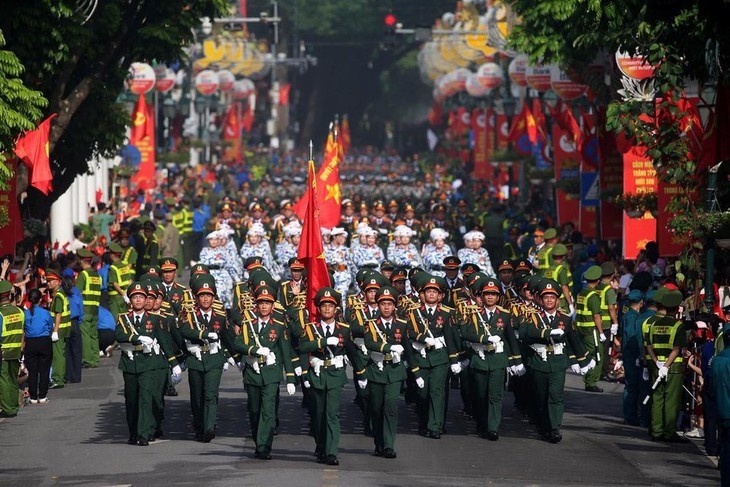 A marching contingent in the parade marking the 80th anniversary of Vietnam’s National Day in Hanoi on September 2. (Photo: REUTERS)