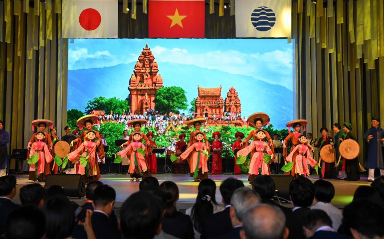 Vietnam National Day at EXPO 2025 Leaves Strong Impression on Japanese and International Visitors