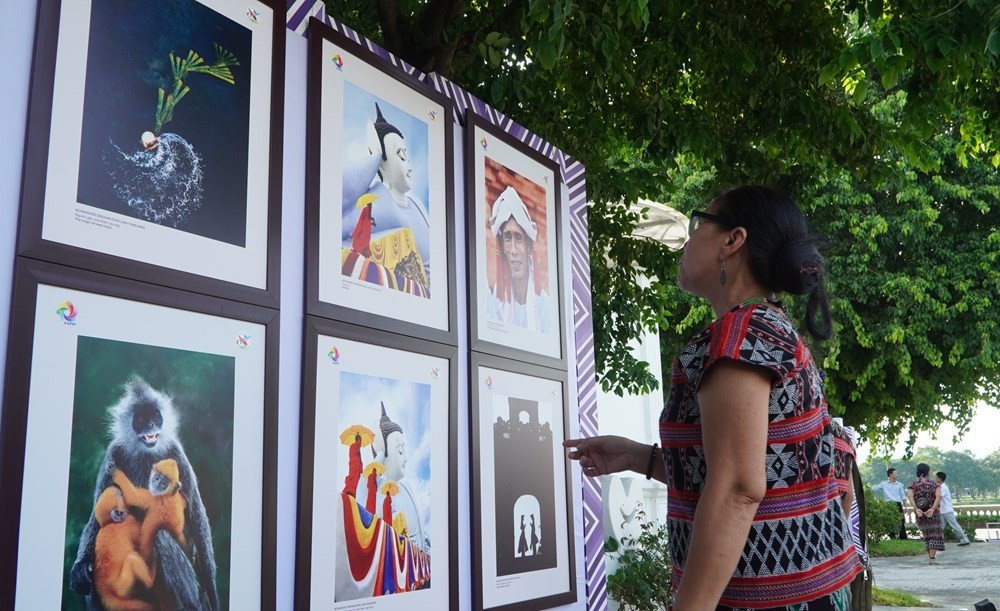 Vietnam through Lens of International Photographers: 200 Works Converge in Hue