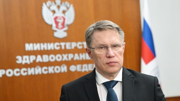 Russian Health Minister Saves Passenger on Flight to Hanoi
