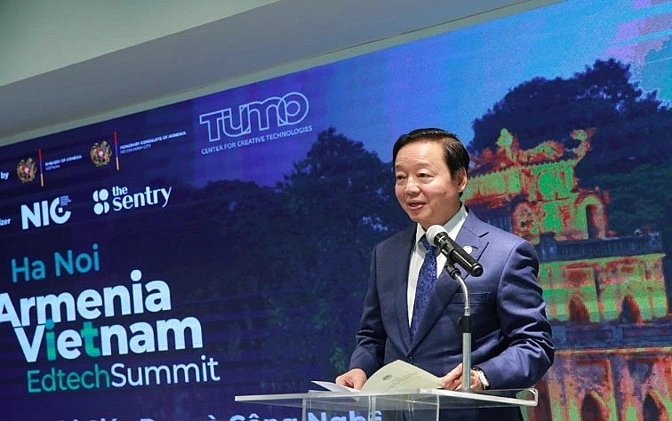 Deputy Prime Minister Tran Hong Ha speaks at the event (Photo: VGP)