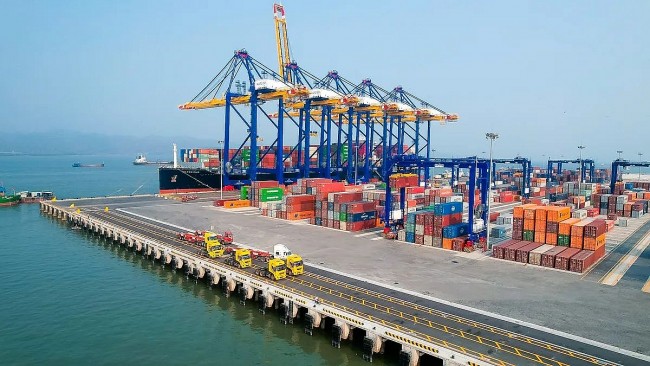 Two Vietnamese Ports Among World’s Top 30 Most Efficient Container Ports