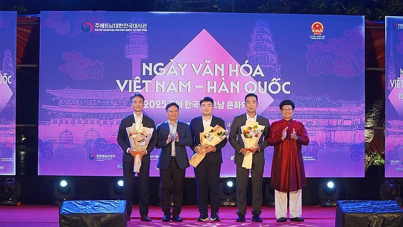 Vietnam - South Korea Cultural Day Launched in Hue