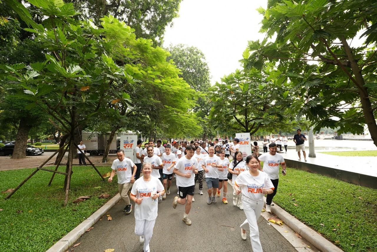 Meaningful Race for Solidarity Message Take Places in Hanoi