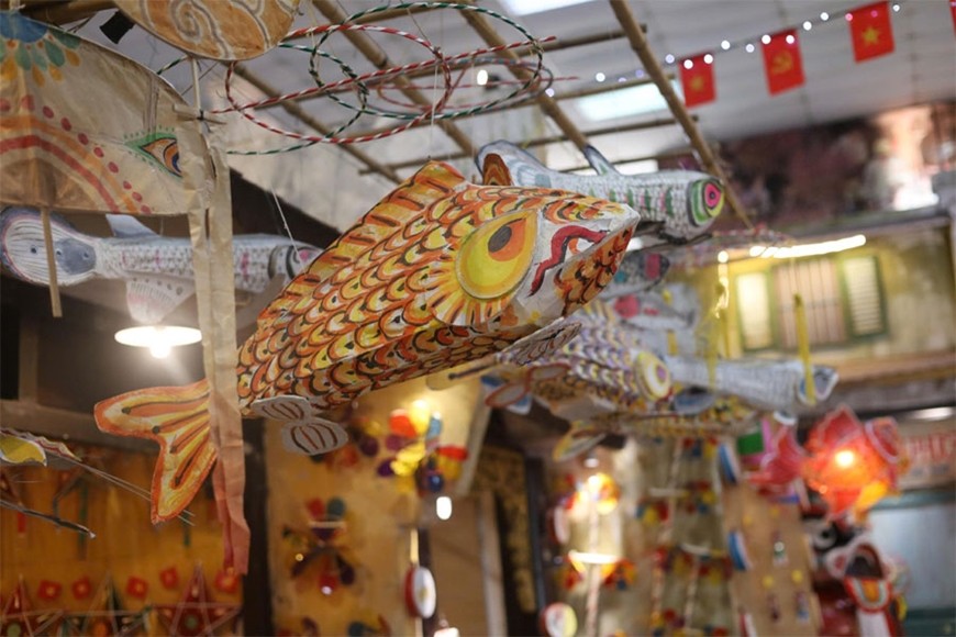 A Taste Of Vietnam's Traditional Mid-Autumn Festival At Thang Long Imperial Citadel