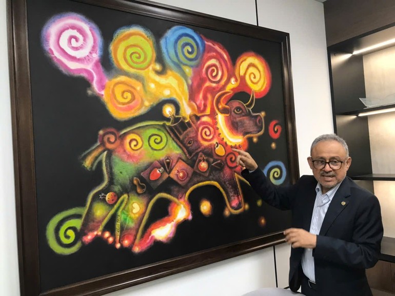 Symbolic Artworks Cement Vietnam - El Salvador Ties