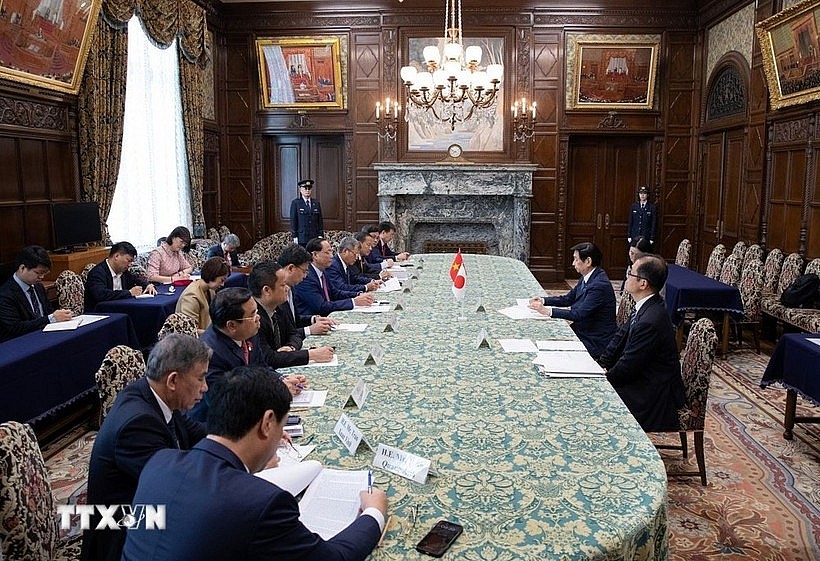 At the meeting between Vietnamese NA Vice Chairman Tran Quang Phuong and President of the House of Councillors of Japan Sekiguchi Masakazu. (Photo: VnA)