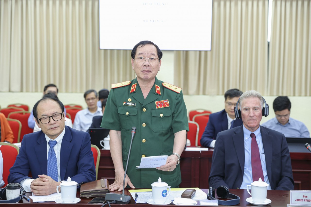 The seminar featured numerous presentations and exchanges from scholars, experts, and business representatives of both countries. (Photo: Đinh Hòa)