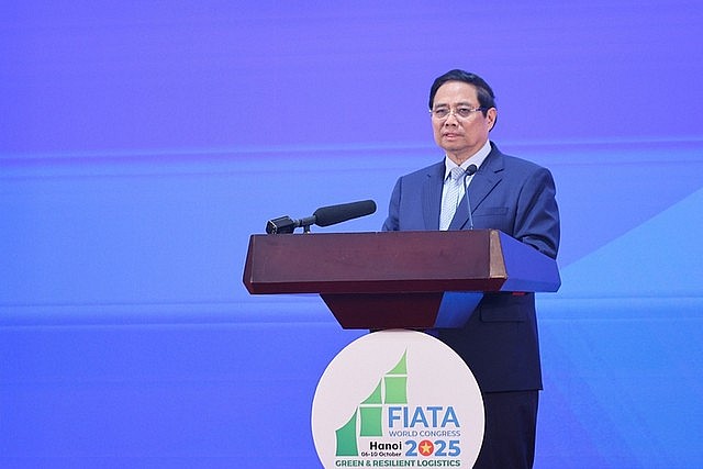 Prime Minister Pham Minh Chinh addresses the International Federation of Freight Forwarders Associations (FIATA) World Congress 2025, Ha Noi, October 8, 2025 - Photo: VGP Prime Minister Pham Minh Chinh addresses the International Federation of Freight Forwarders Associations (FIATA) World Congress 2025, Ha Noi, October 8, 2025 - Photo: VGP