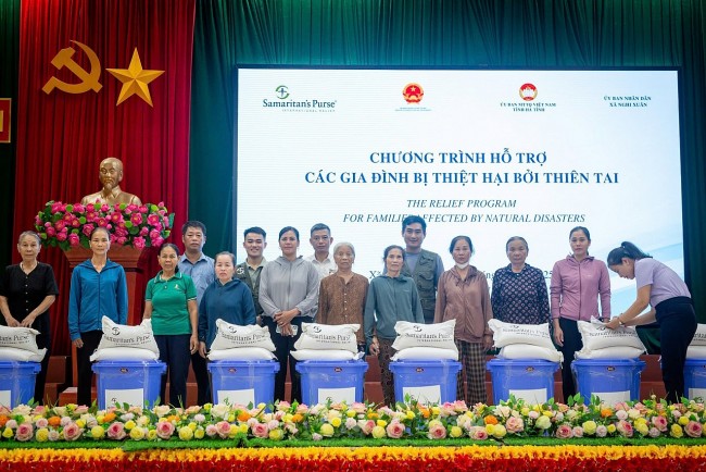 Samaritan’s Purse Supports Vietnamese Provinces Hit by Storm No. 10 and Flooding