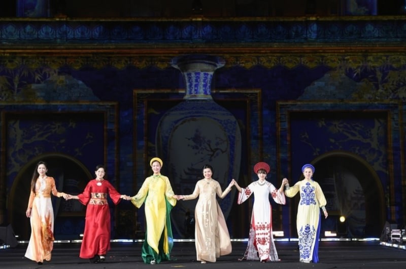Closing Ceremony of the First World Culture Festival in Hanoi