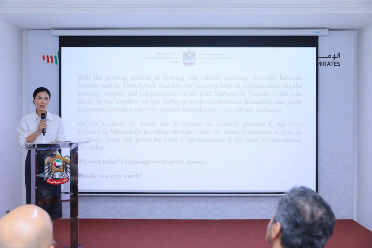 UAE Embassy Honors Outstanding Achievements of Vietnam Youth Muay Thai Team