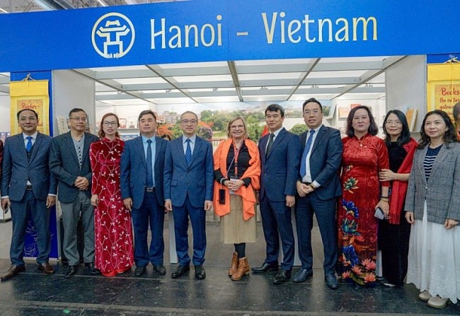 Hanoi’s Book and Culture Space Impresses at Frankfurt International Book Fair 2025