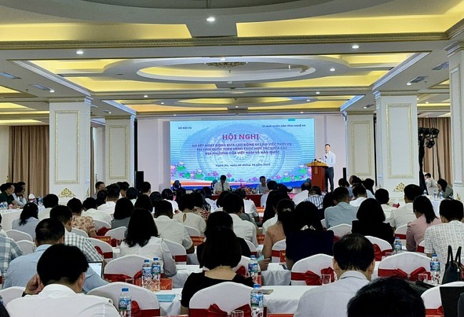 Over 10,000 Vietnamese Workers Sent to the Republic of Korea for Seasonal Employment