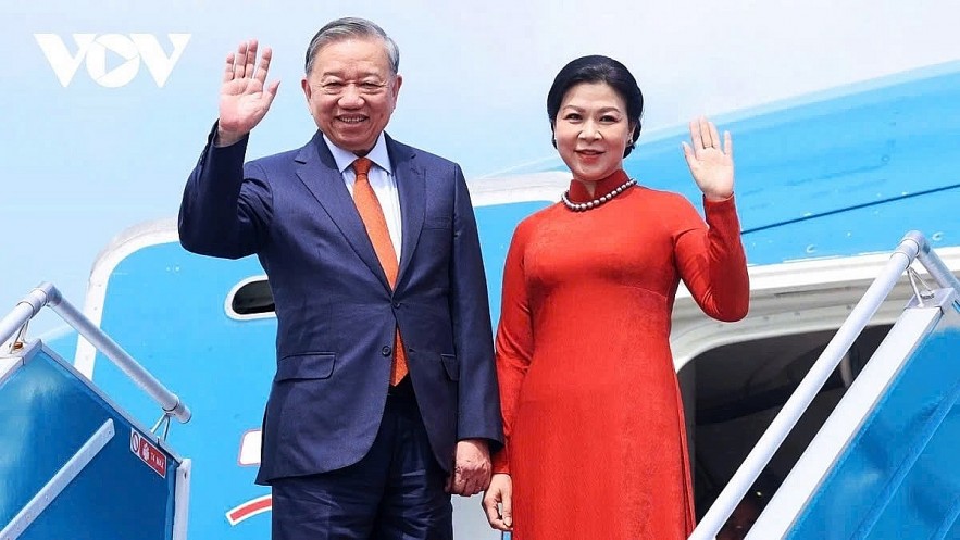 Vietnamese Party General Secretary To Lam and his spouse. Vietnamese Party General Secretary To Lam and his spouse.