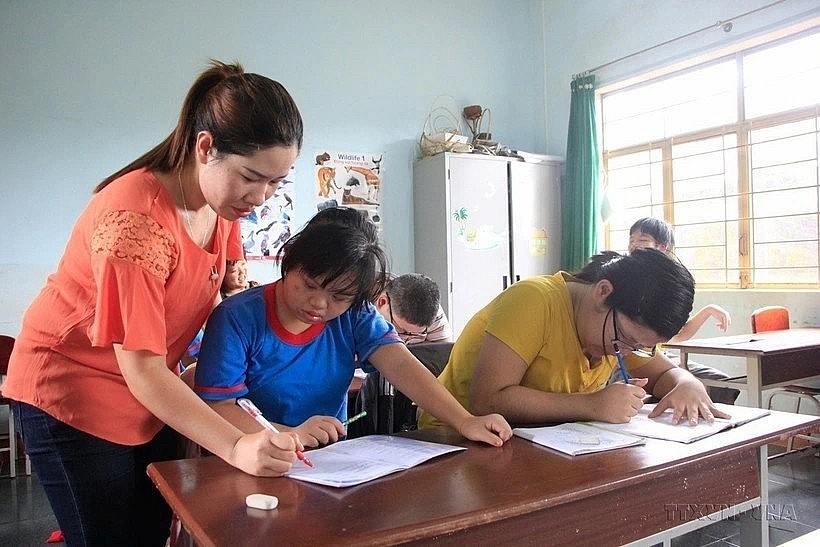 A class for Agent Orange/dioxin victims in Gia Lai province. A class for Agent Orange/dioxin victims in Gia Lai province.
