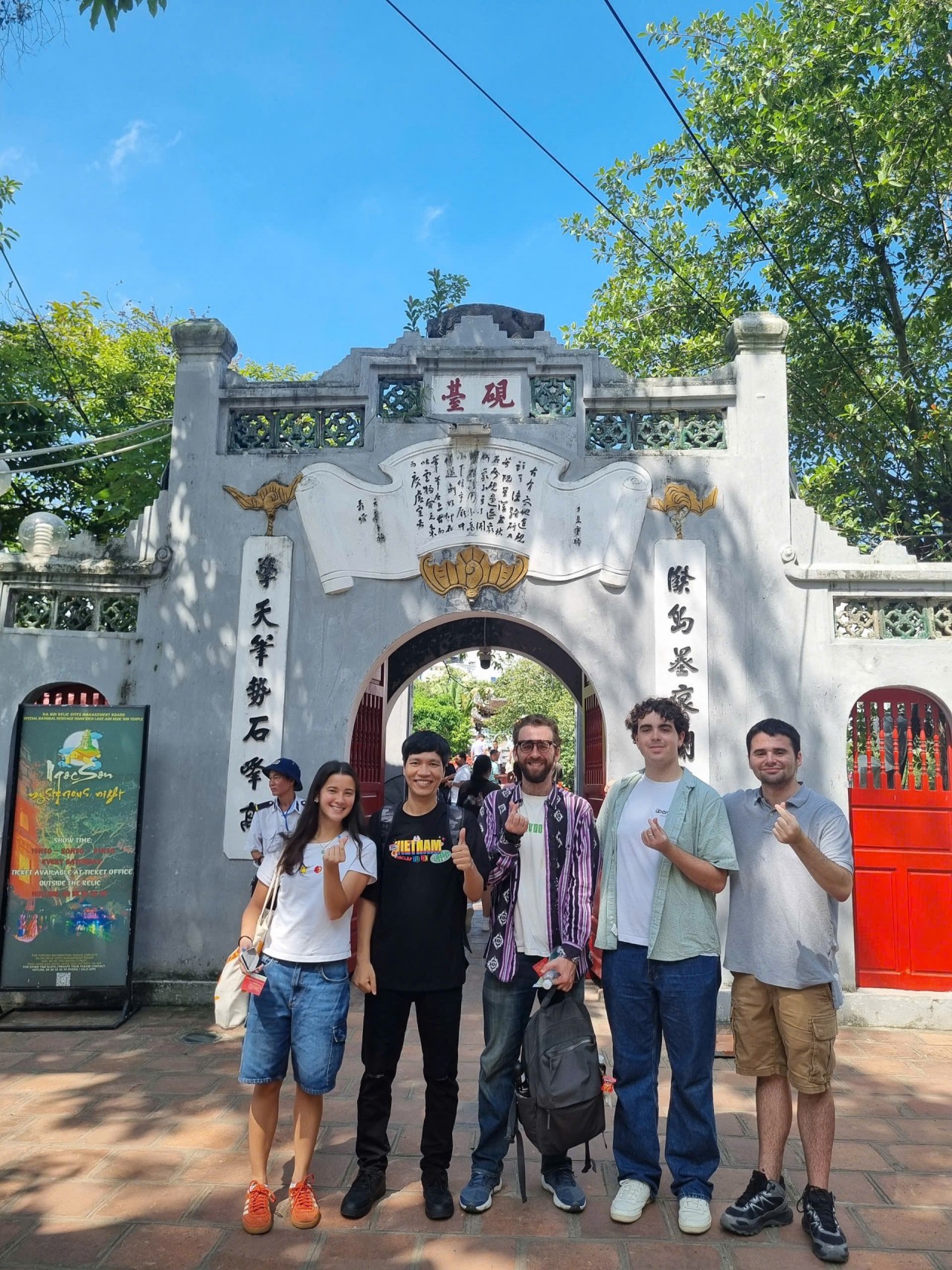 Promoting Vietnamese as Accessible and Friendly Language