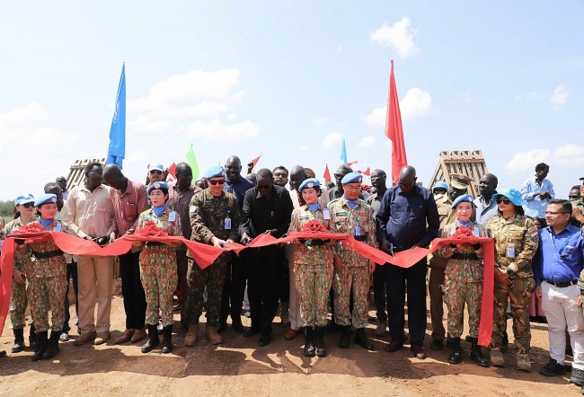 Vietnam News Today (Oct. 29): Vietnamese Peacekeepers Restore Bridge, Bring Joy to African Villagers