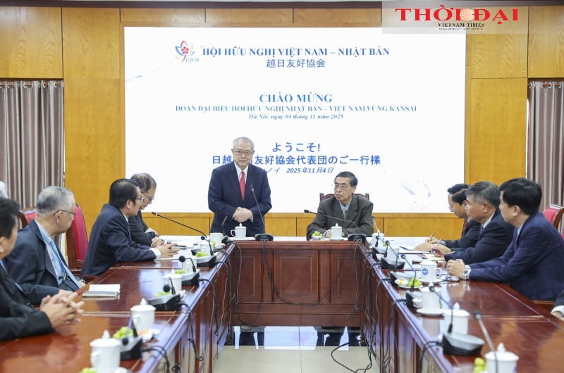 Expanding People-to-People Exchanges between Vietnam and Kansai Region (Japan) Expanding People-to-People Exchanges between Vietnam and Kansai Region (Japan)