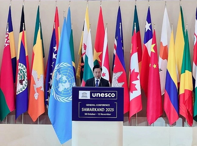 Vietnam News Today (Nov. 6): Vietnam Elected Vice President of 43rd Session of UNESCO’s General Conference